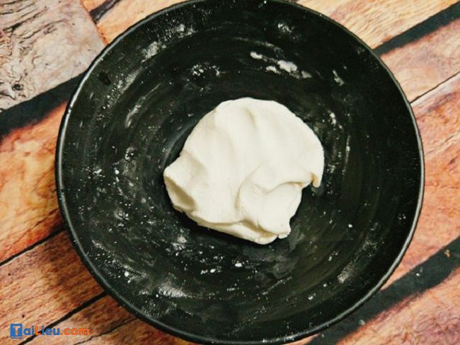 Cách nhào bột bánh trôi bánh chay