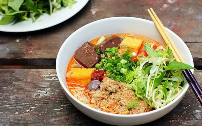 Cách nấu bún riêu cua chuẩn vị