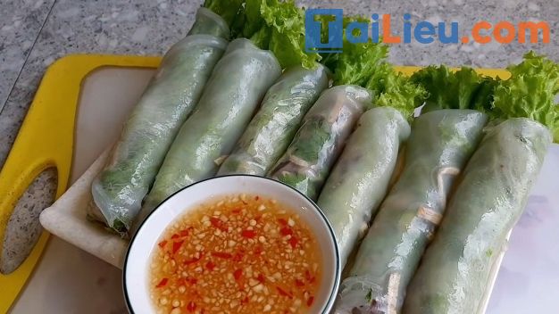 Cách làm phở cuốn thịt lợn