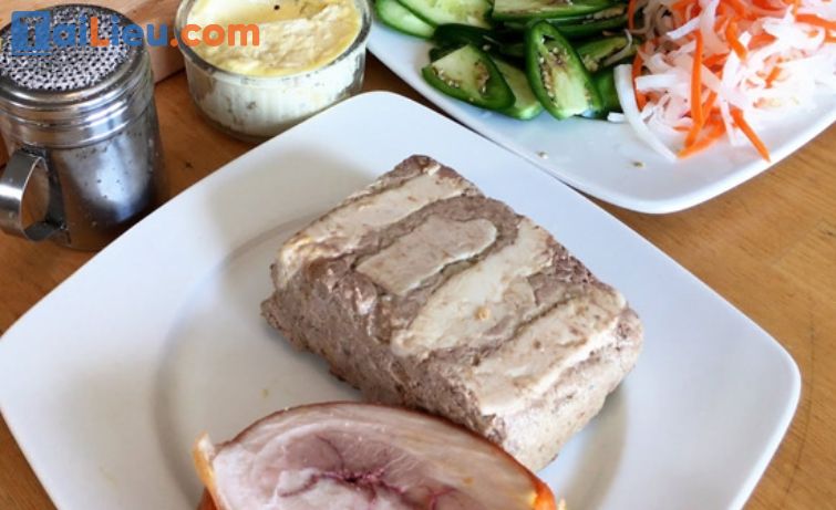 Cách làm bánh mì pate trứng