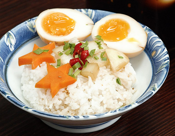 Cách làm trứng ngâm tương Hàn Quốc thơm béo