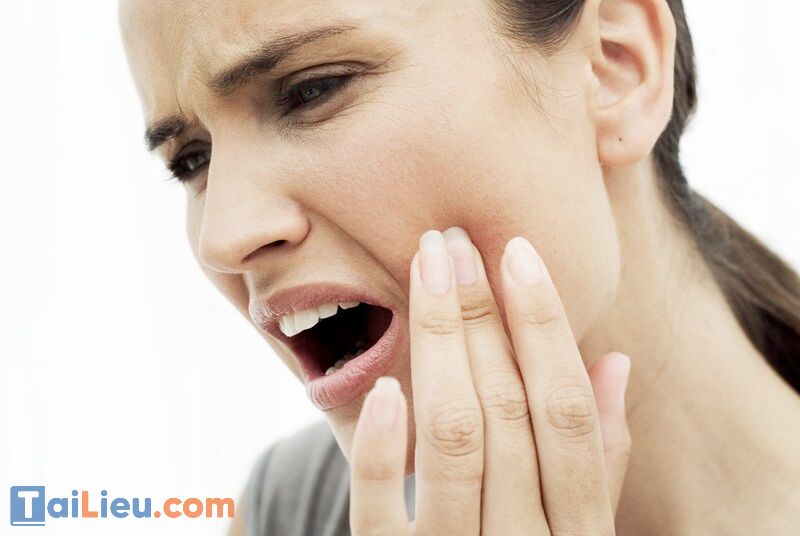 Bà bầu đau răng nên làm gì?
