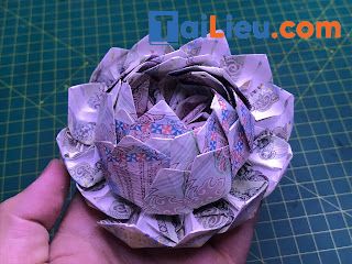 Cách làm hoa sen bằng tiền giấy