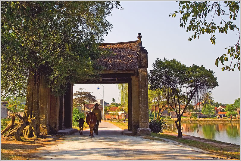 nêu ý nghĩa nhan đề của tác phẩm làng