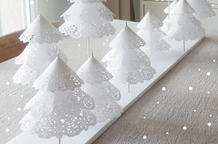 Cách cắt, gấp cây thông Noel bằng giấy tuyết trắng