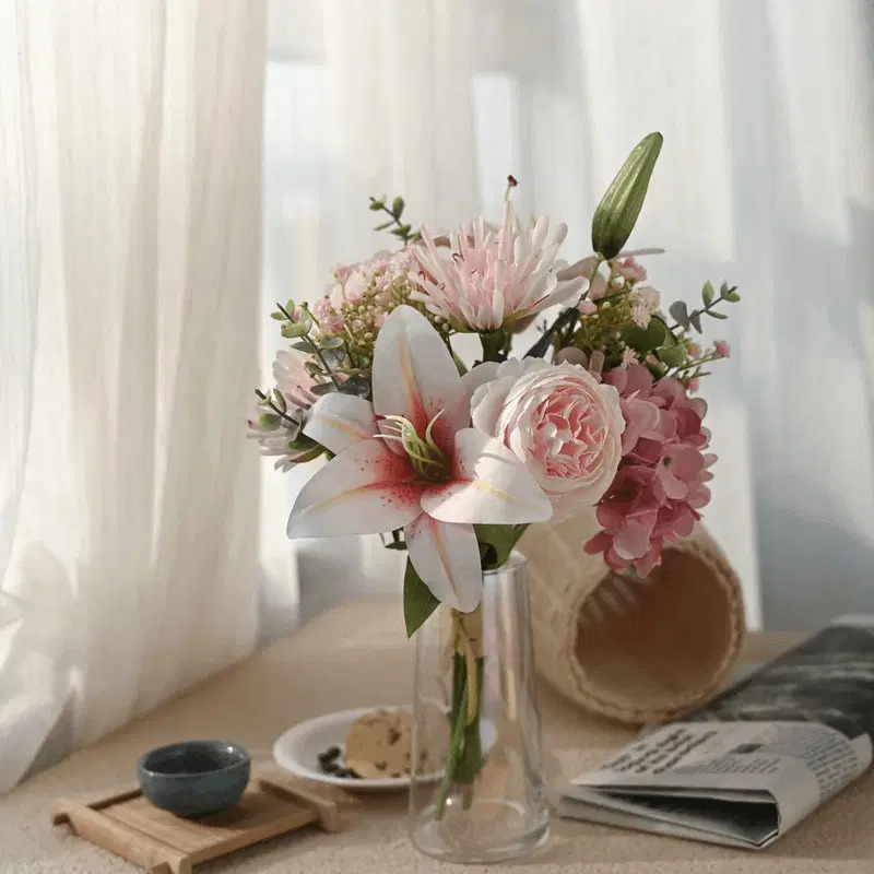 Cách cắm hoa ly và hoa cúc đẹp nhất để trưng ngày Tết