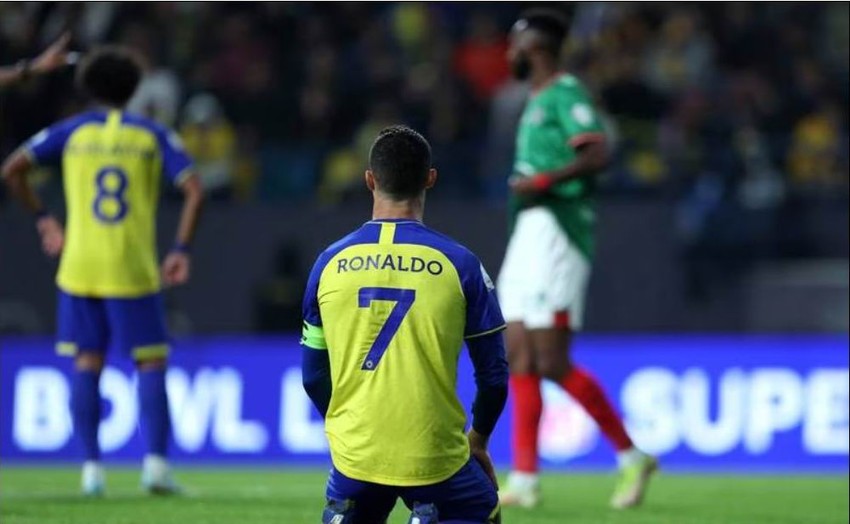 Ronaldo lập cú Poker ăn mừng sinh nhật