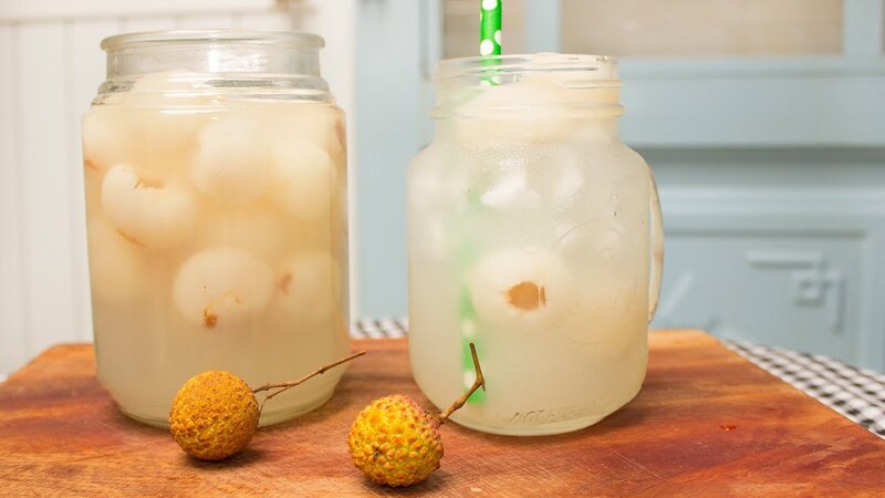 Cách làm vải ngâm đường thơm ngon tại nhà